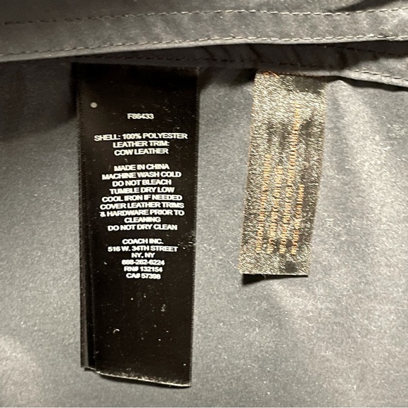 Coach Windbreaker - Picture 6 of 6